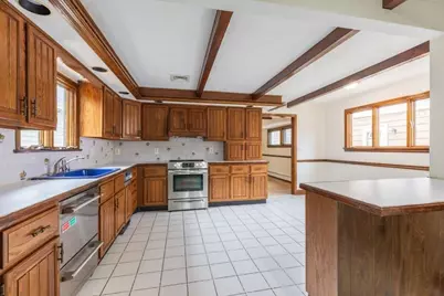 35 Villa Ave, Everett, MA 02149 - Photo 11