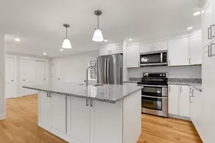 12 Hog Hill Rd, Peabody, MA 01960 - Photo 3