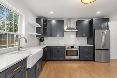 20 Paradise #20, Swampscott, MA 01907 - Photo 3