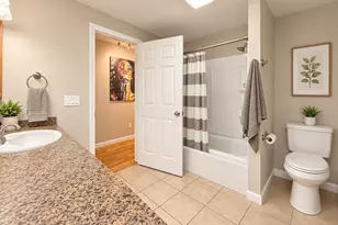 102 Casino Ave, Chicopee, MA 01013 - Photo 9