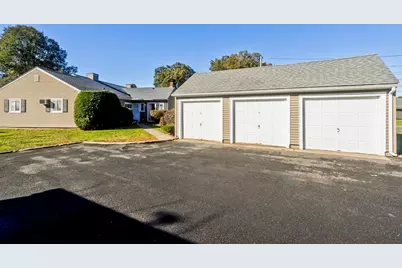 183 Applewood Drive #183, Chicopee, MA 01022 - Photo 3