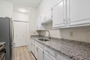 120 Pleasant, Cambridge, MA 02139 - Photo 5