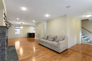 13-15 Downer Ct, Boston, MA 02122 - Photo 7