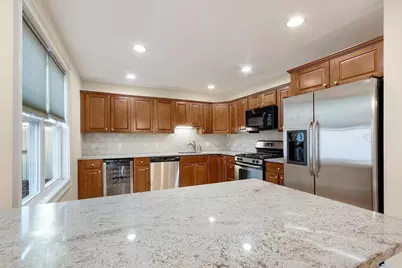 13-15 Downer Ct. #14, Boston, MA 02122 - Photo 3