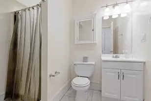 13-15 Downer Ct, Boston, MA 02122 - Photo 9
