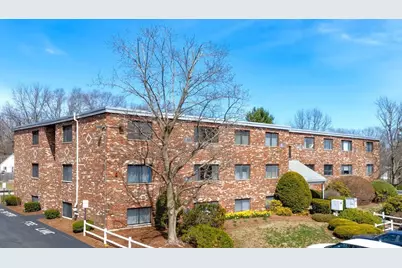 69 Milliken Ave #1A, Franklin, MA 02038 - Photo 1