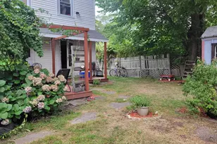 18 Burnside St, Salem, MA 01970 - Photo 25
