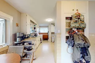 142 Dale St, Waltham, MA 02451 - Photo 7