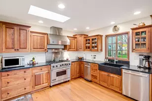 288 Merrimac St, Newburyport, MA 01950 - Photo 9