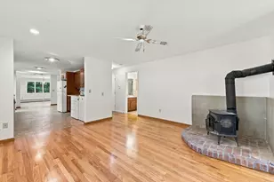 113 Kilburn St, Lunenburg, MA 01462 - Photo 17