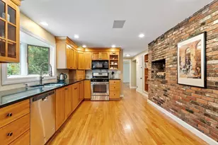 71 Bristers Hill Rd, Concord, MA 01742 - Photo 7