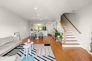 65 Boatswains Wy, Chelsea, MA 02150 - Photo 3