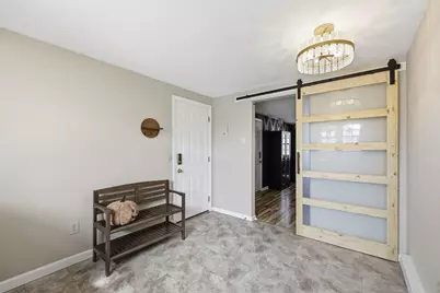 5 Maple Crest Circle #E, Holyoke, MA 01040 - Photo 3