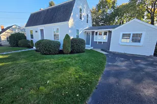 101 Hillside Ave, Somerset, MA 02726 - Photo 33