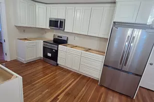 101 Hillside Ave, Somerset, MA 02726 - Photo 9