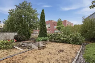 127 Cushing St, Cambridge, MA 02138 - Photo 5