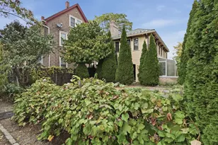 127 Cushing St, Cambridge, MA 02138 - Photo 3