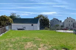 6 Sears, New Bedford, MA 02740 - Photo 3