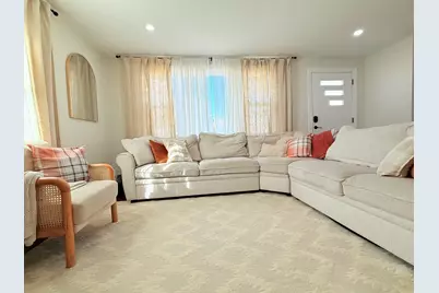 7 Granite, Milford, MA 01757 - Photo 5