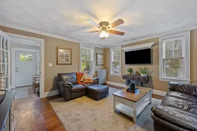14 Windsor Street, Methuen, MA 01844 - Photo 7