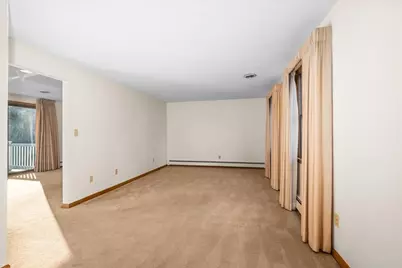 4 Garrison Ln, Southborough, MA 01772 - Photo 9