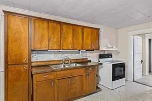 179 Glenallen St, Winchendon, MA 01475 - Photo 11