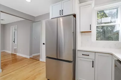 19 Kittredge St, Leominster, MA 01453 - Photo 15