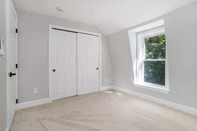 19 Kittredge St, Leominster, MA 01453 - Photo 29