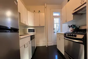 52 Charlesgate E, Boston, MA 02215 - Photo 5