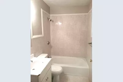 26 Willis St #33, Framingham, MA 01702 - Photo 3
