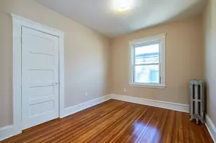 17 Mt Ida Rd, Boston, MA 02122 - Photo 3