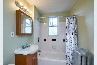 17 Mount Ida Rd #3, Boston, MA 02122 - Photo 5