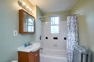 17 Mt Ida Rd, Boston, MA 02122 - Photo 5