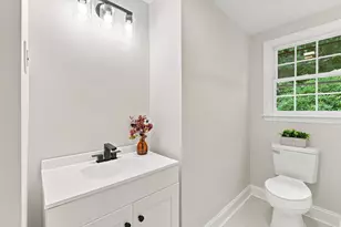 9 Pavia Pl, Framingham, MA 01702 - Photo 31