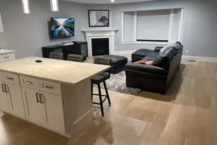 178 South St, Quincy, MA 02169 - Photo 1