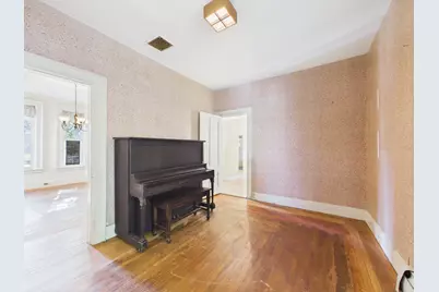 56 Glover St, Southbridge, MA 01550 - Photo 15