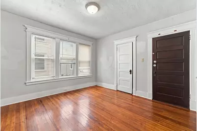 190 Oak St, Springfield, MA 01151 - Photo 25