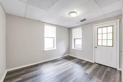 468 Liberty Street #4L, Springfield, MA 01104 - Photo 5
