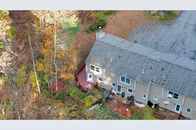 8 Pine Tree Ln #8, Hubbardston, MA 01452 - Photo 9