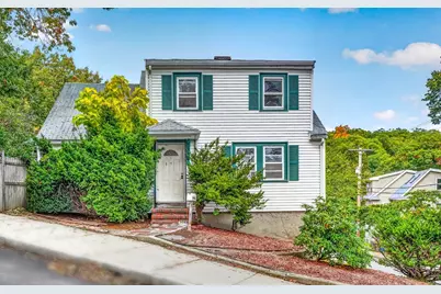 89 Dutton St, Malden, MA 02148 - Photo 1