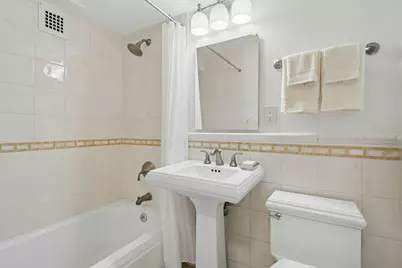 9 Hawthorne Pl #2J, Boston, MA 02114 - Photo 9