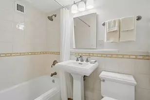 9 Hawthorne Pl, Boston, MA 02114 - Photo 9
