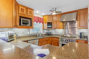 10 Water St, Dracut, MA 01846 - Photo 13