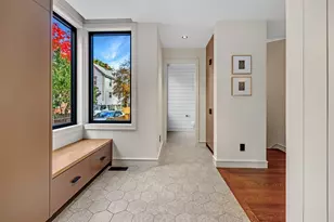 6 Holworthy Terrace, Cambridge, MA 02138 - Photo 3