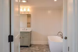 147 Highland St, Berlin, MA 01503 - Photo 27