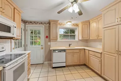 1106 Wachusett St, Holden, MA 01522 - Photo 19