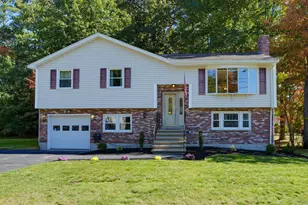4 Goodwin Dr, Burlington, MA 01803 - Photo 1