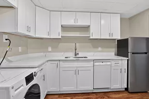 4 Goodwin Dr, Burlington, MA 01803 - Photo 25