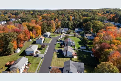 4 Goodwin Dr, Burlington, MA 01803 - Photo 31