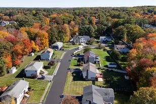 4 Goodwin Dr, Burlington, MA 01803 - Photo 31